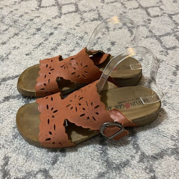 Haflinger Coral Leather Perforated Slip On Sandals Slides Women's Size 41 - Picture 1 of 10